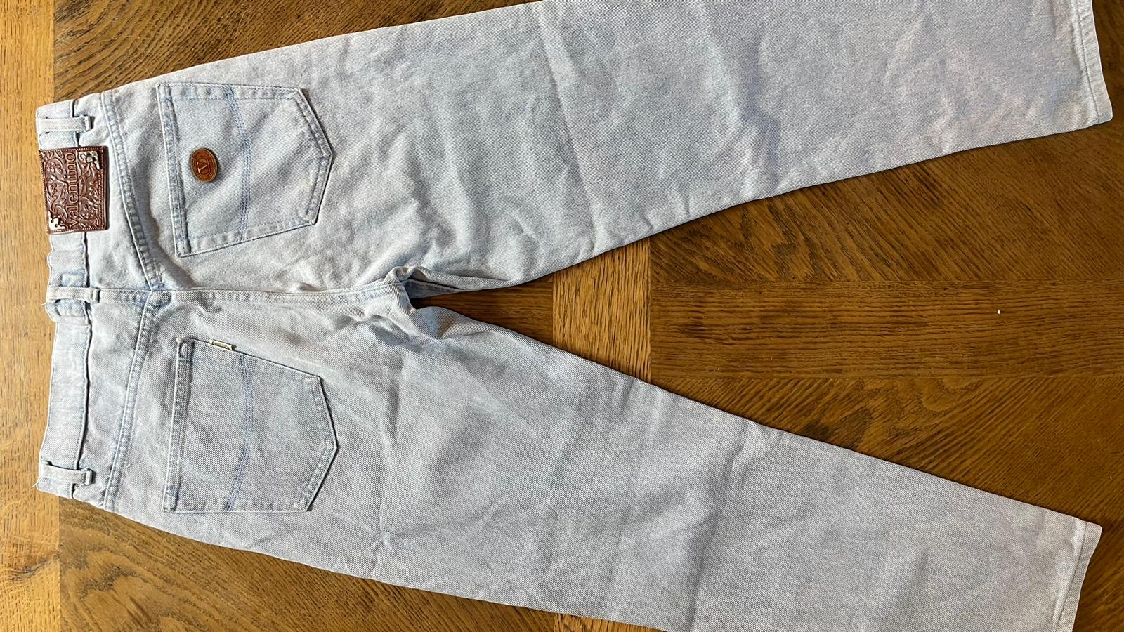 Valentino Jeans W34