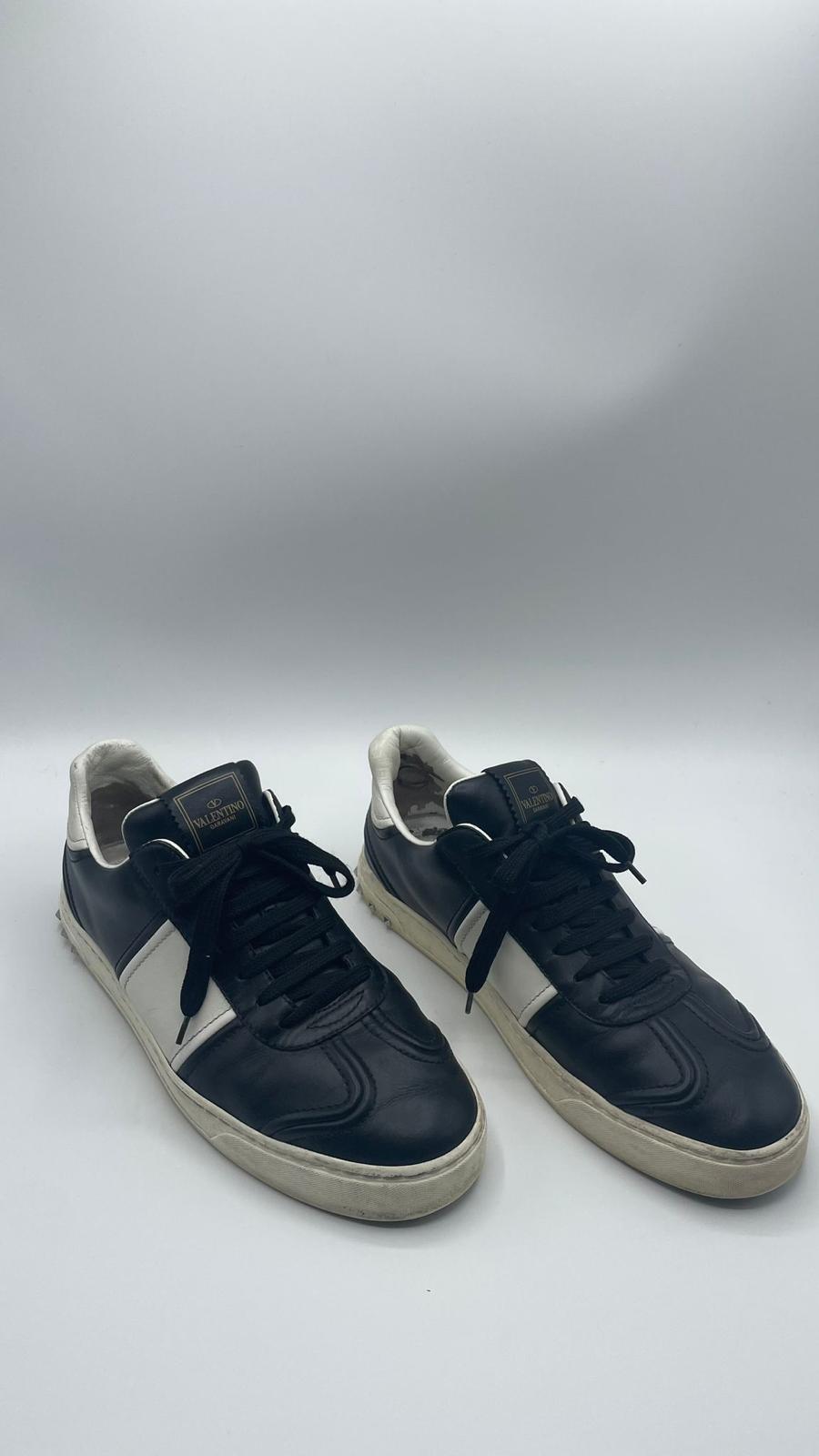 Valentino Flycrew