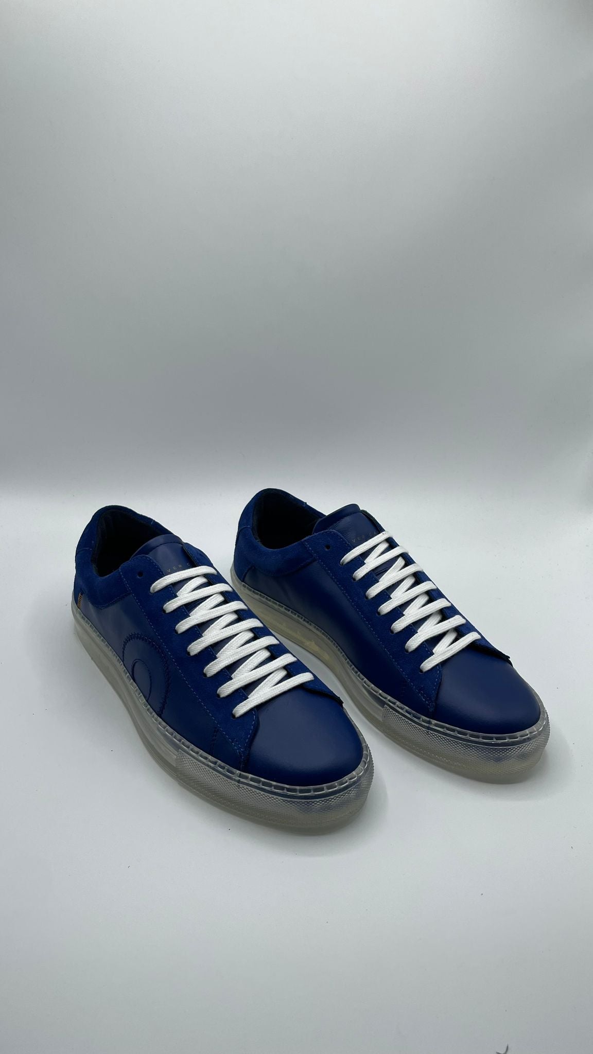 Oliver Cabell - 41 EU