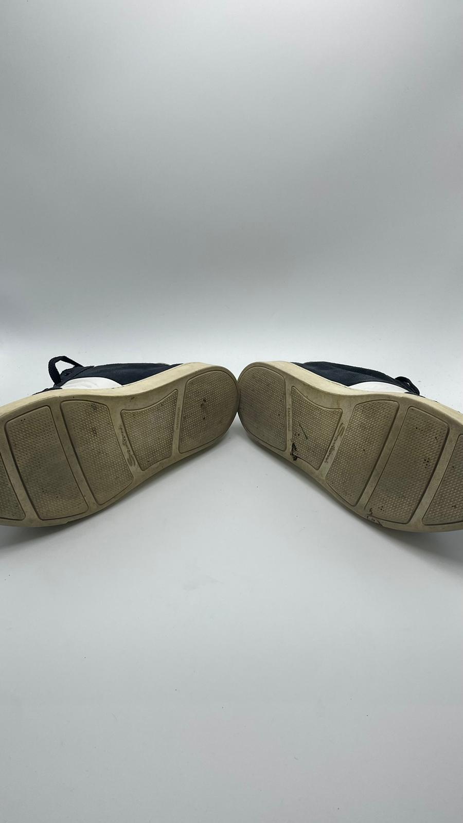 Santoni