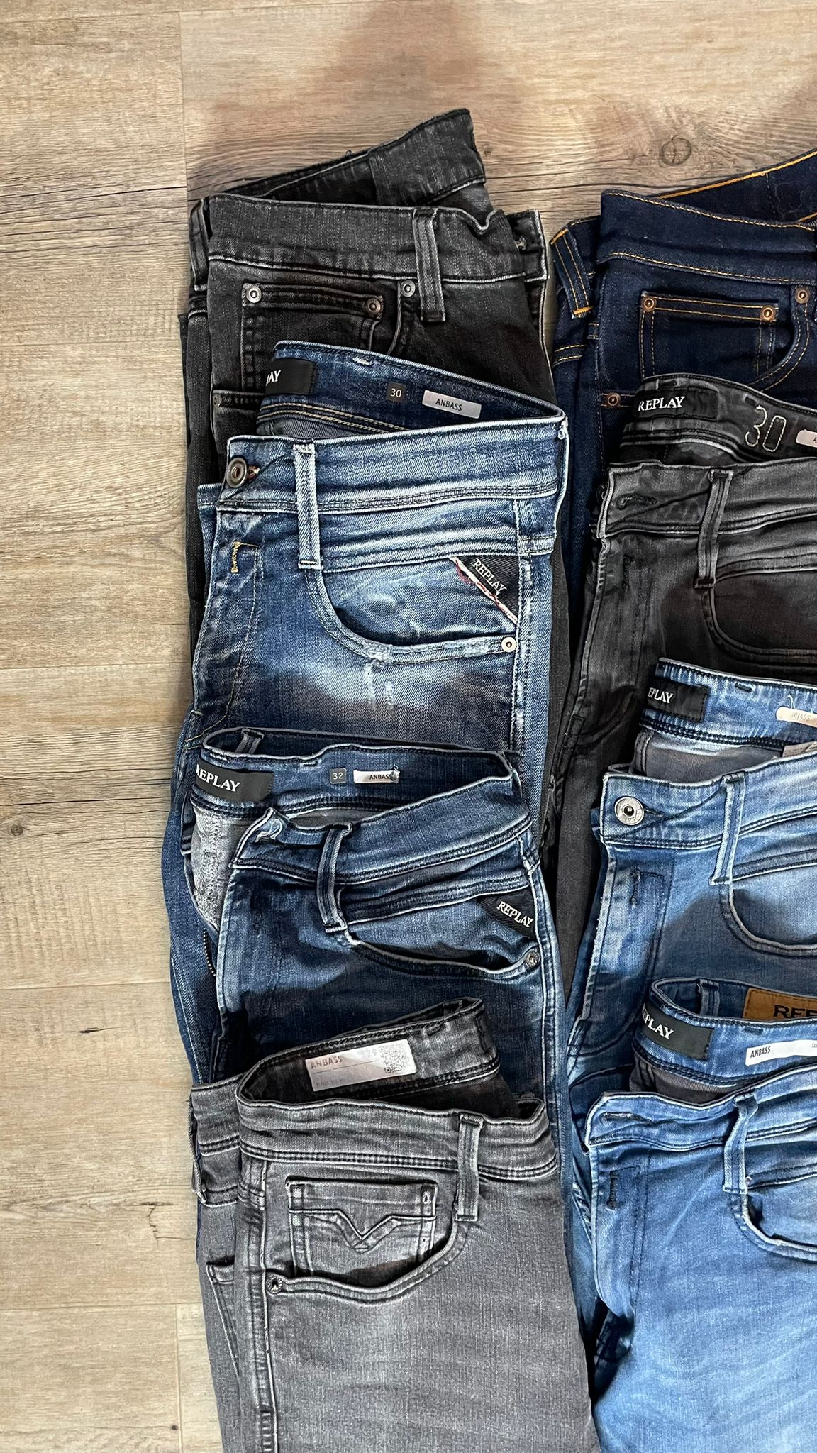 Replay Anbass & Nudie Jeans x8