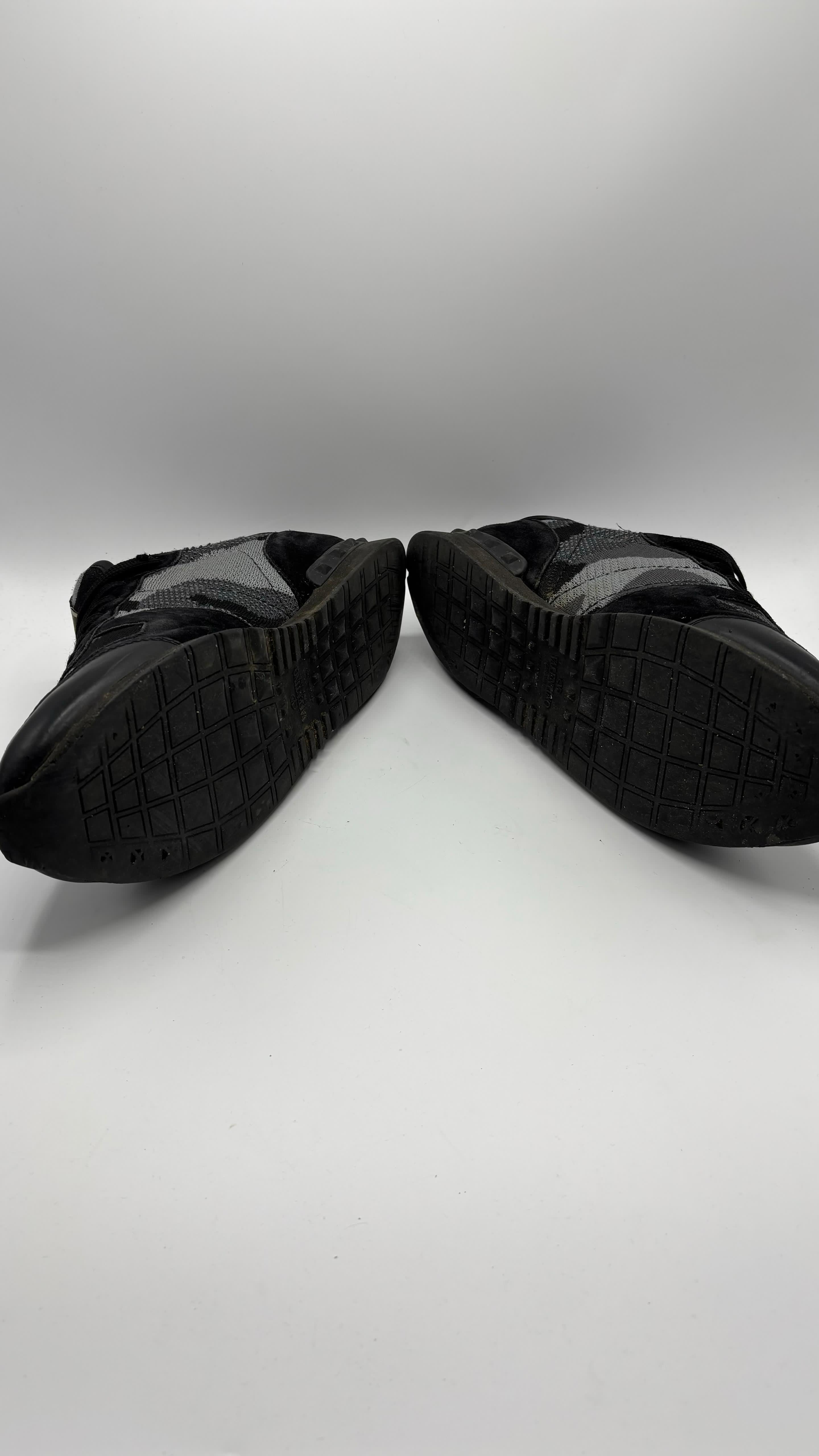Valentino Rockrunner - 44 EU