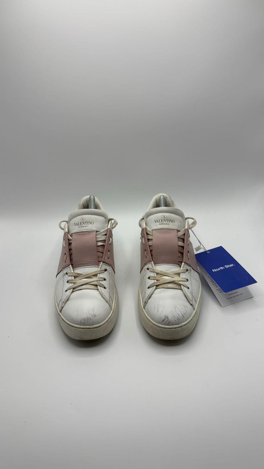 Valentino Open - 39 EU