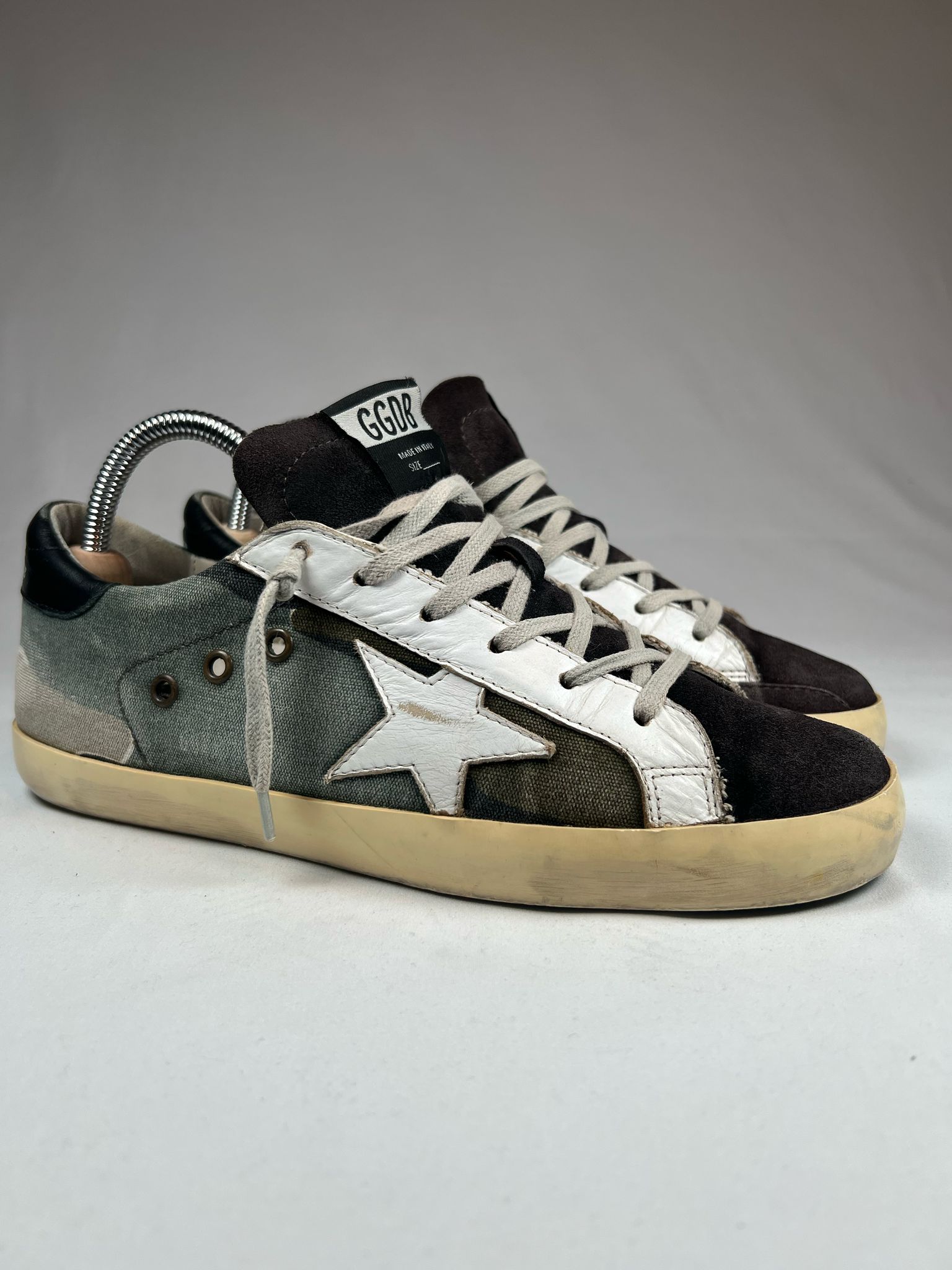 Golden Goose Superstar
