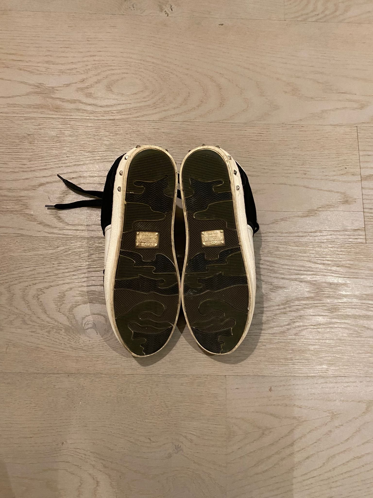 Valentino Flycrew