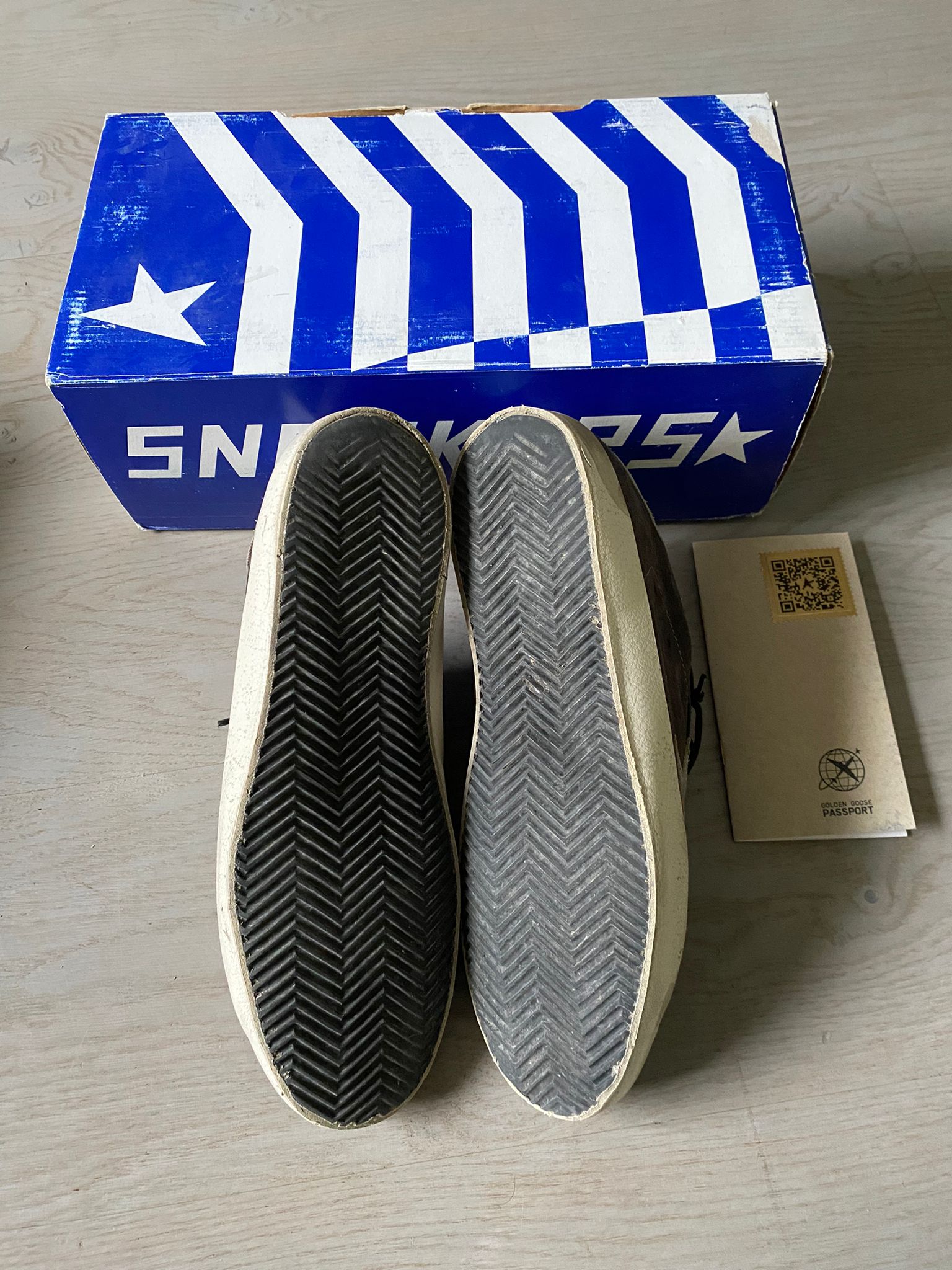 Golden Goose Superstar
