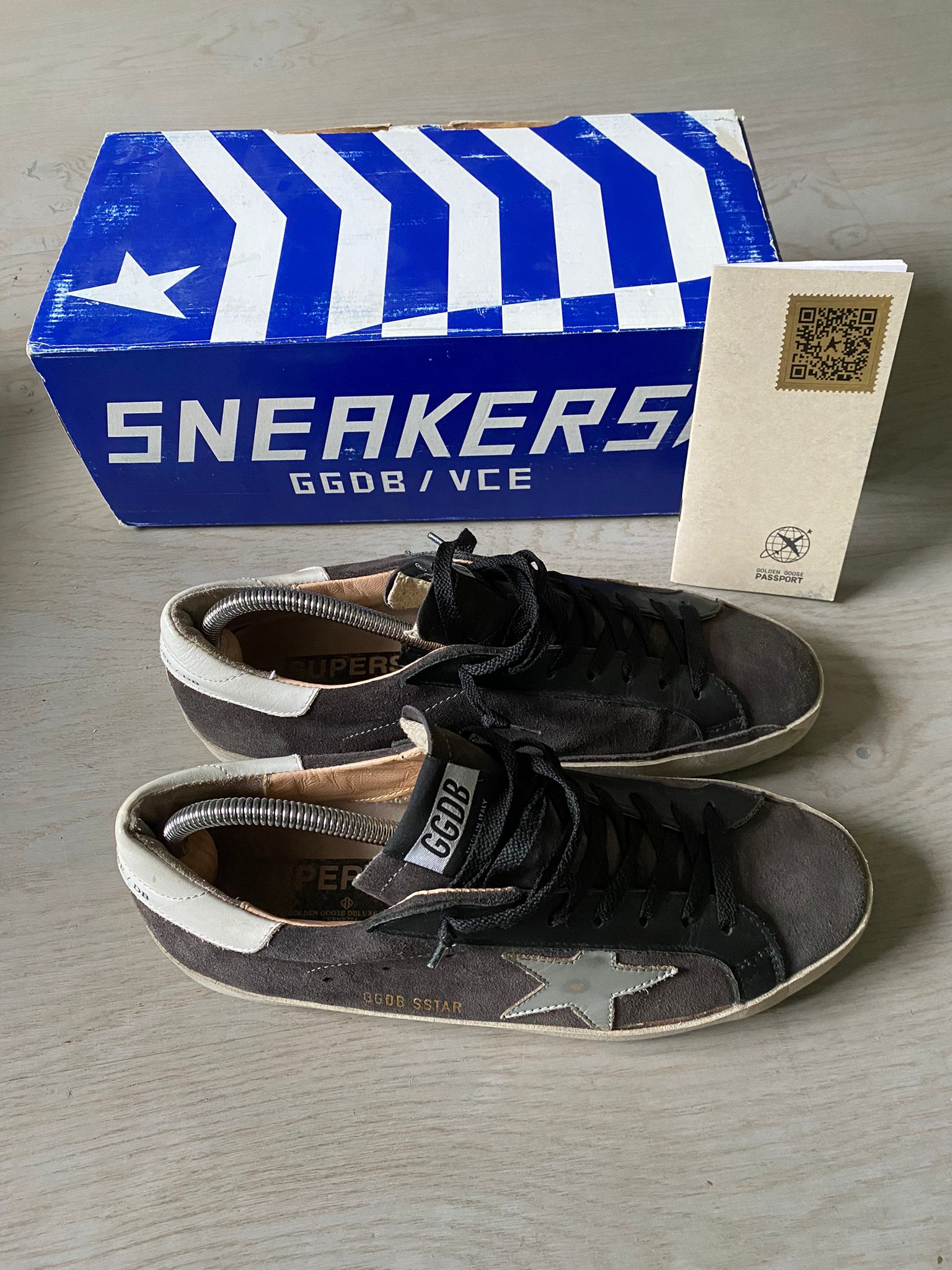 Golden Goose Superstar