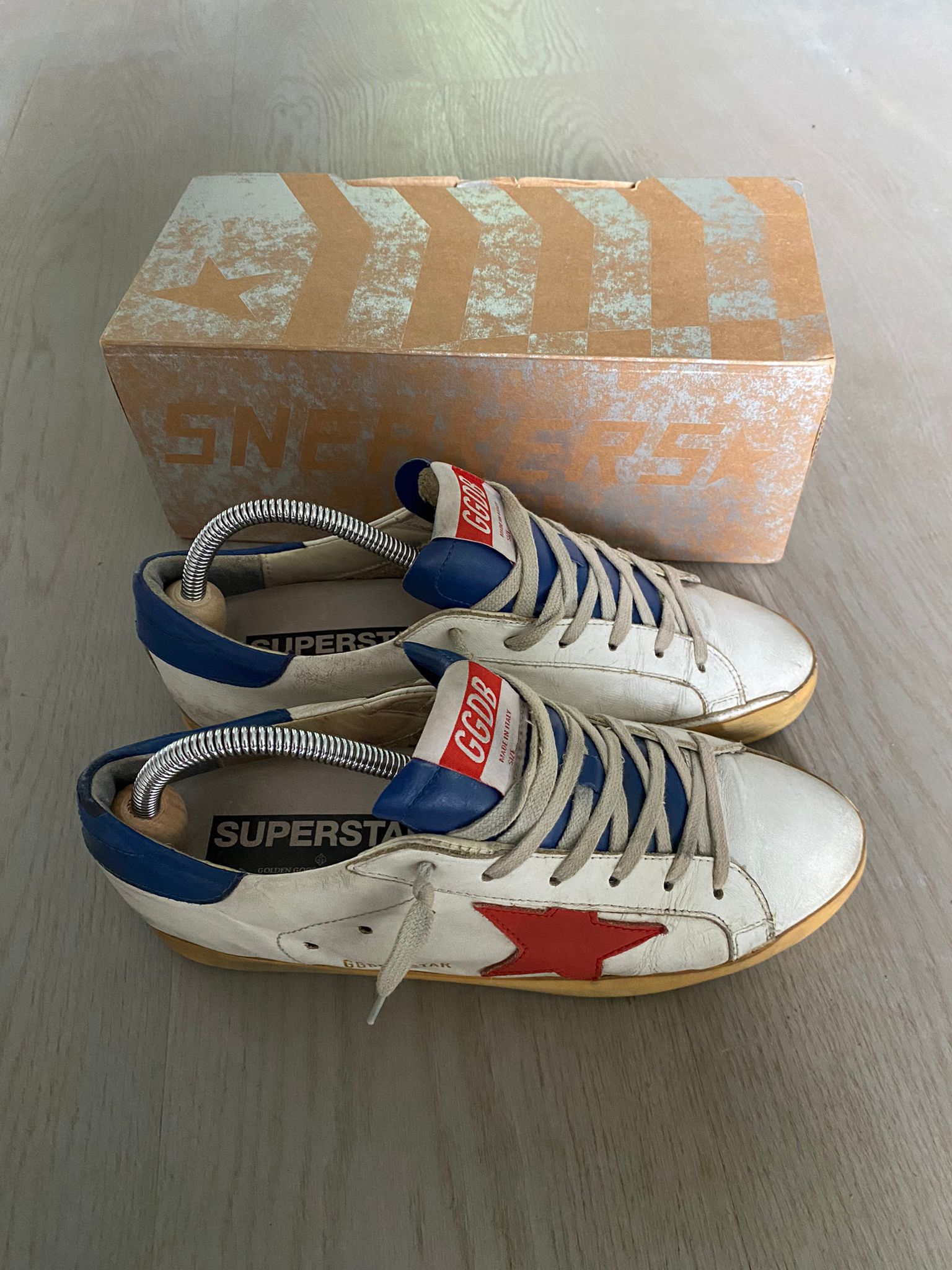 Golden Goose Superstar