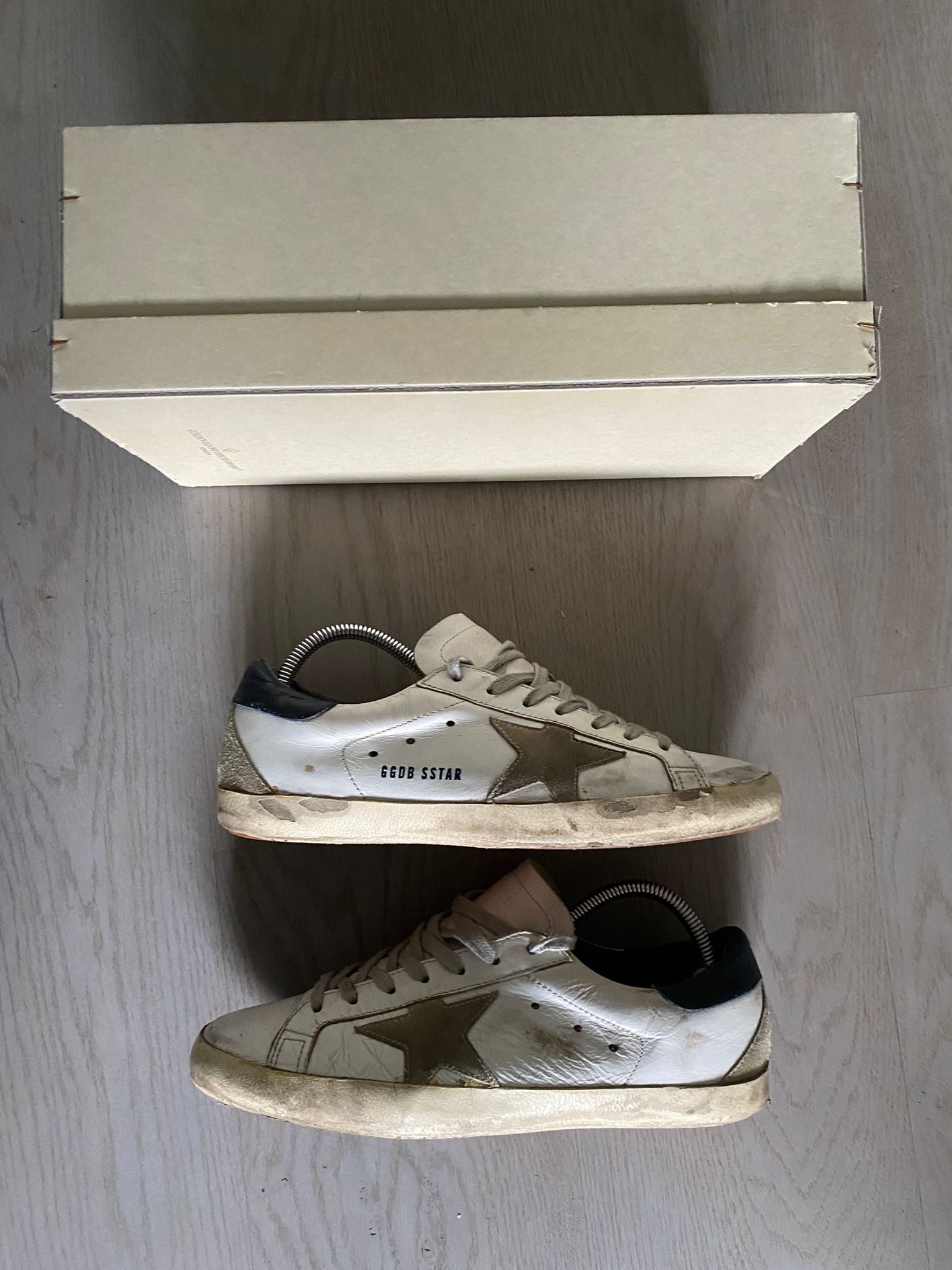 Golden Goose Superstar