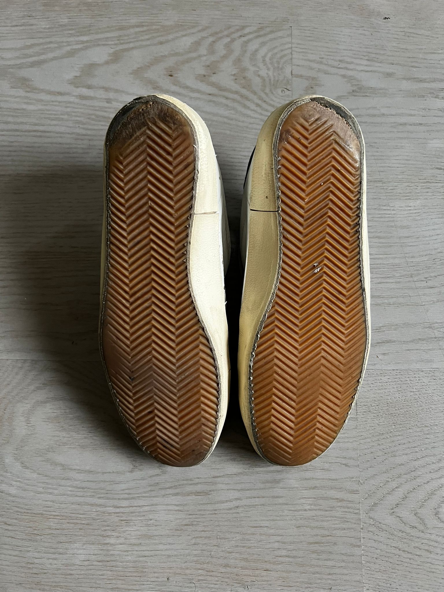 Golden Goose Superstar