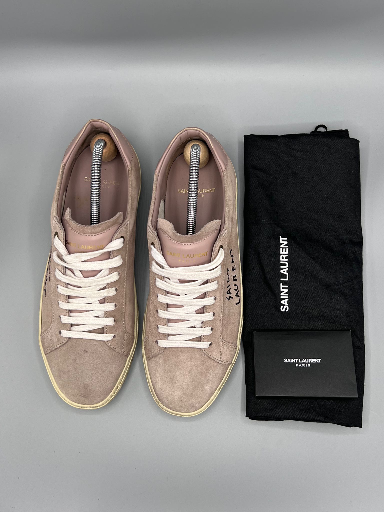 Saint Laurent