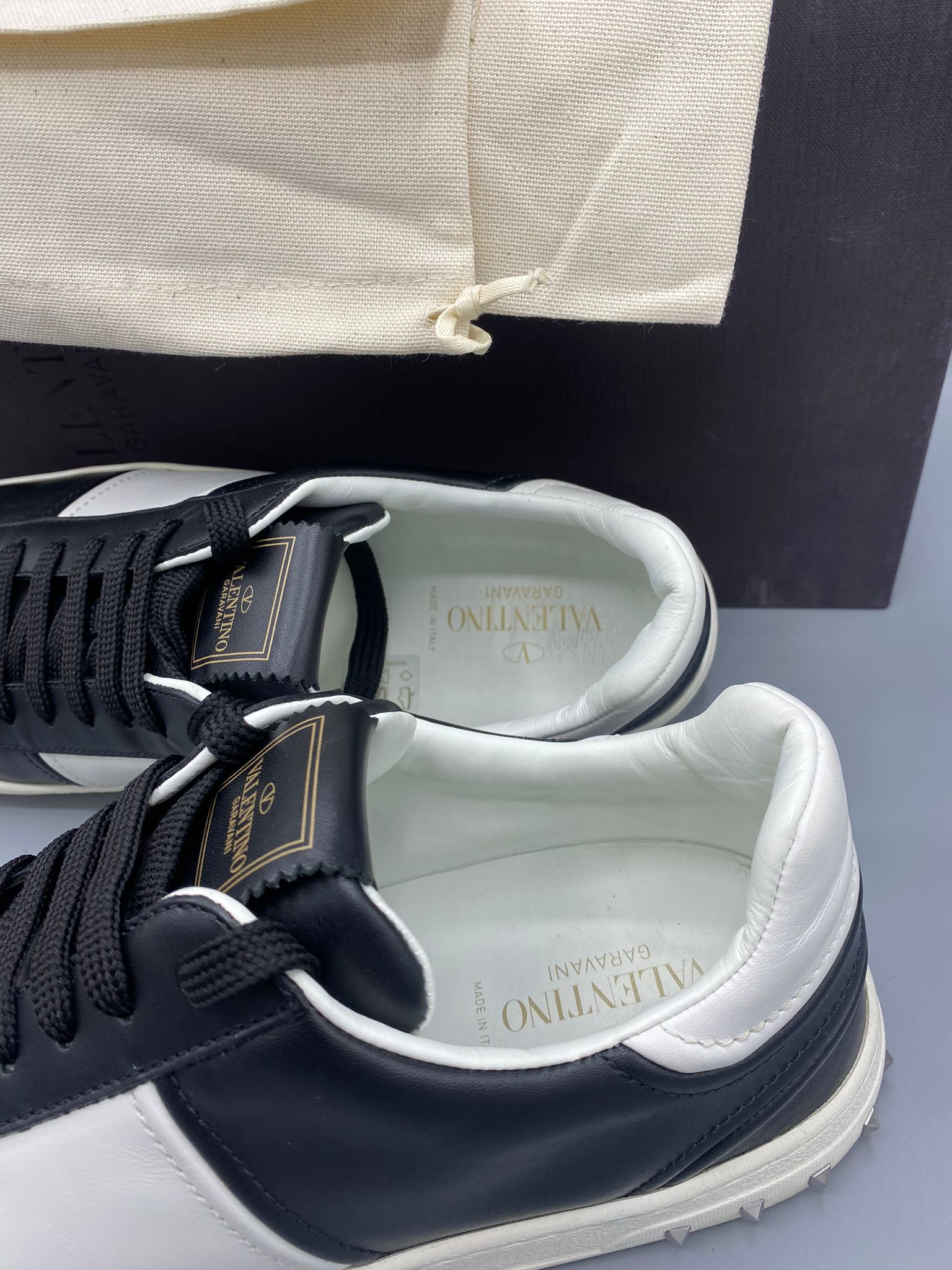 Valentino Flycrew