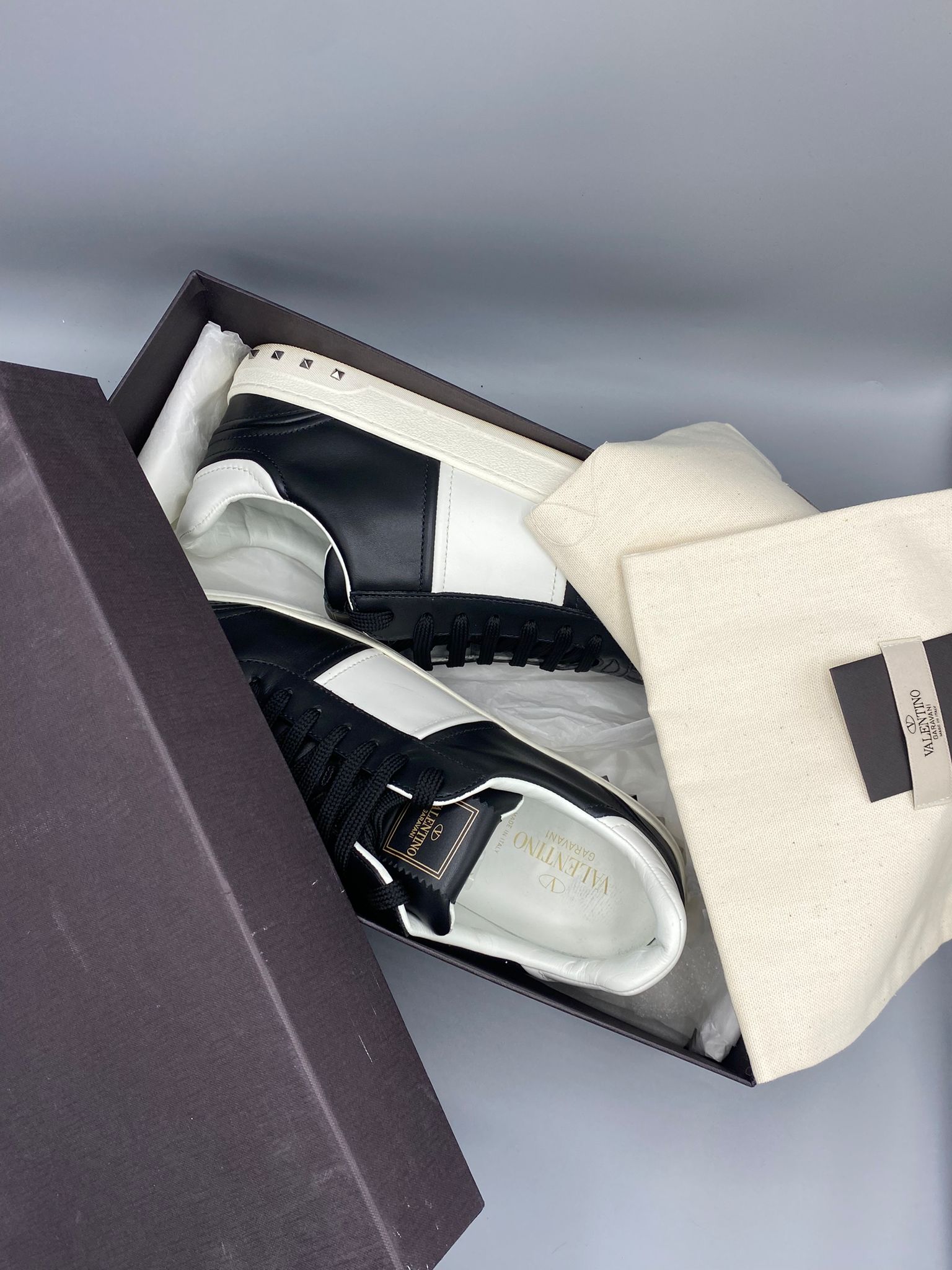 Valentino Flycrew