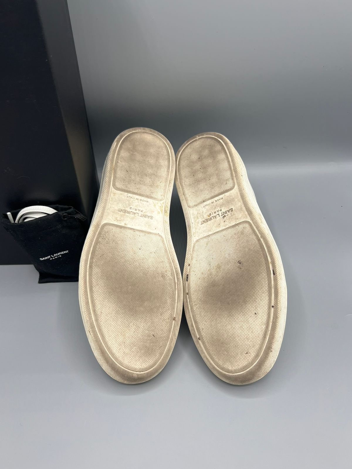 Saint Laurent