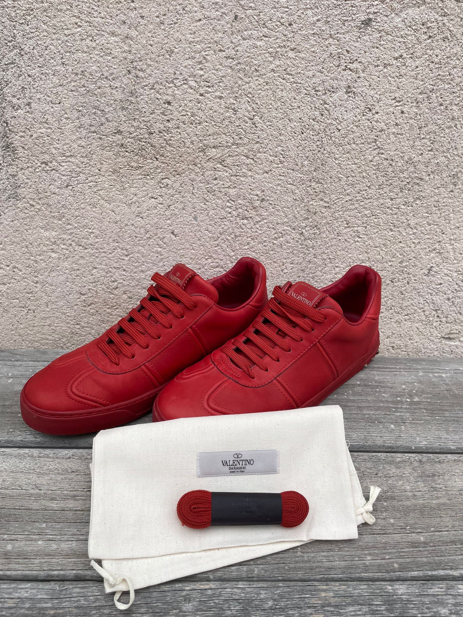 Valentino Flycrew