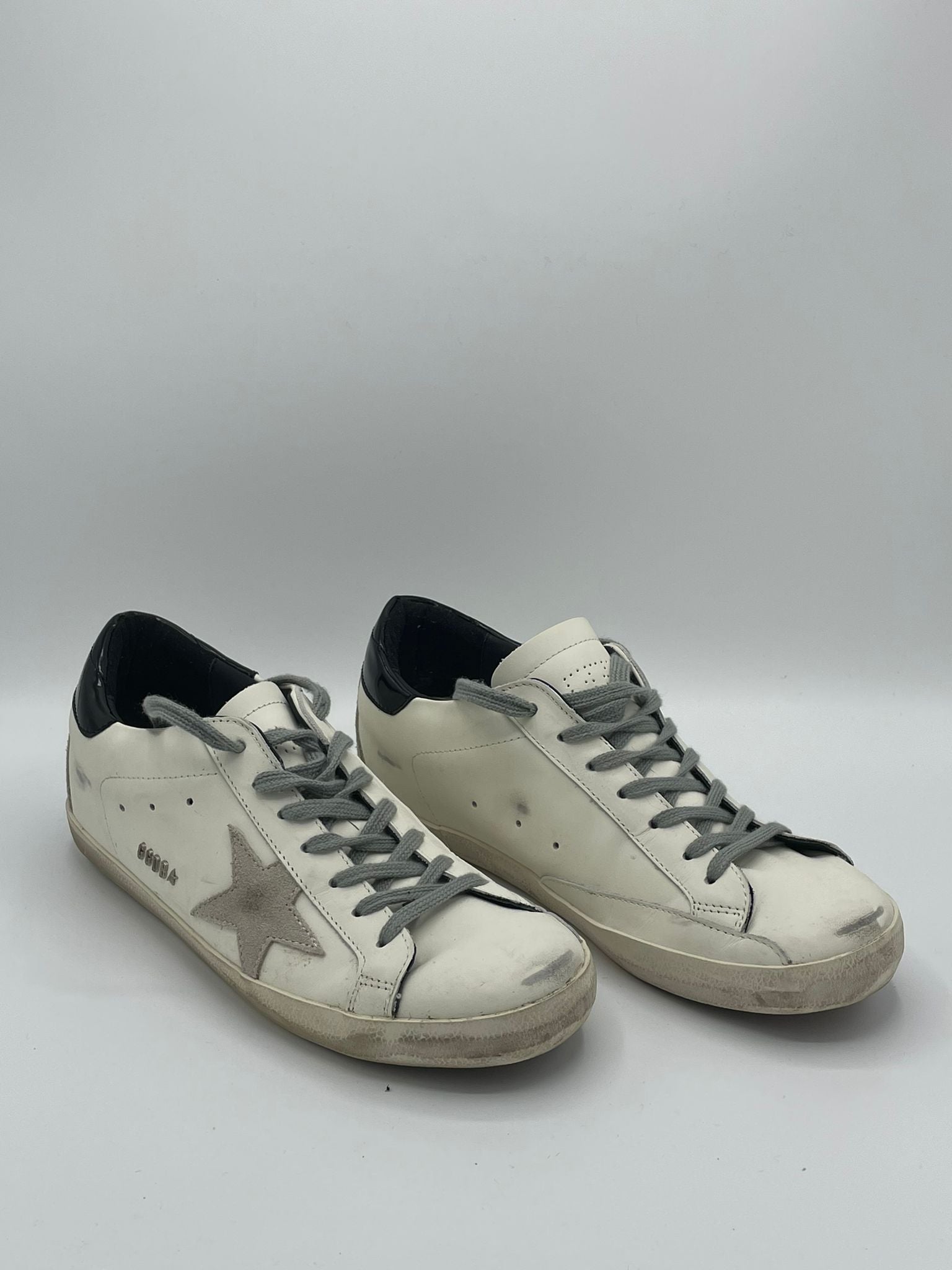 Golden Goose Superstar