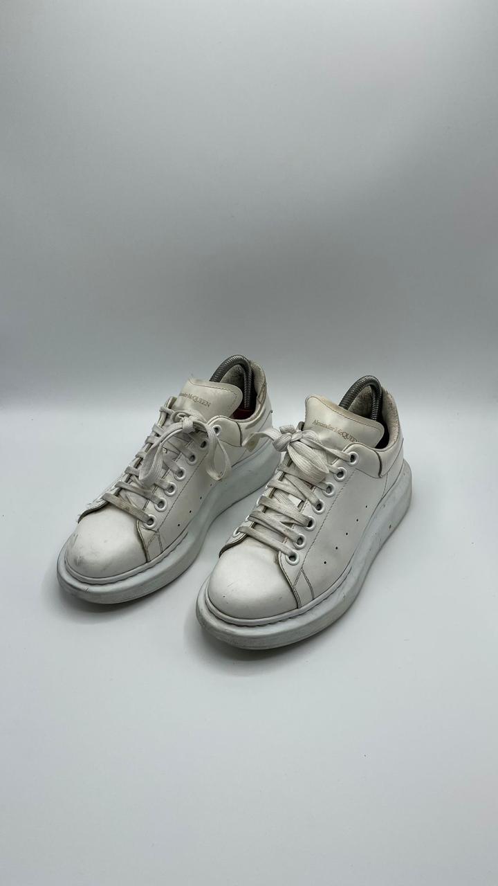 Alexander Mcqueen