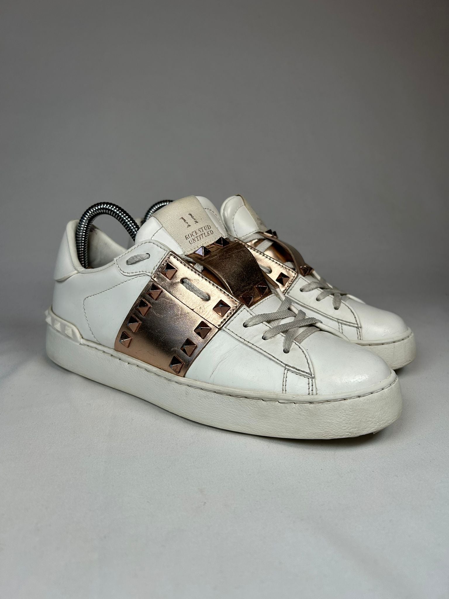 Valentino Open Rockstud Untiltled