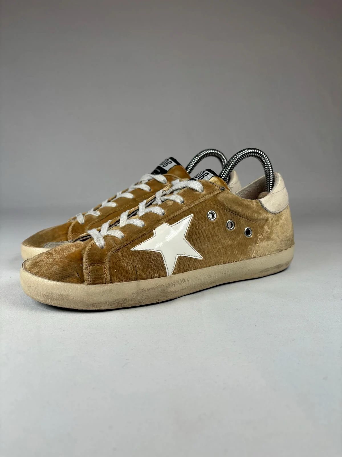 Golden Goose Superstar