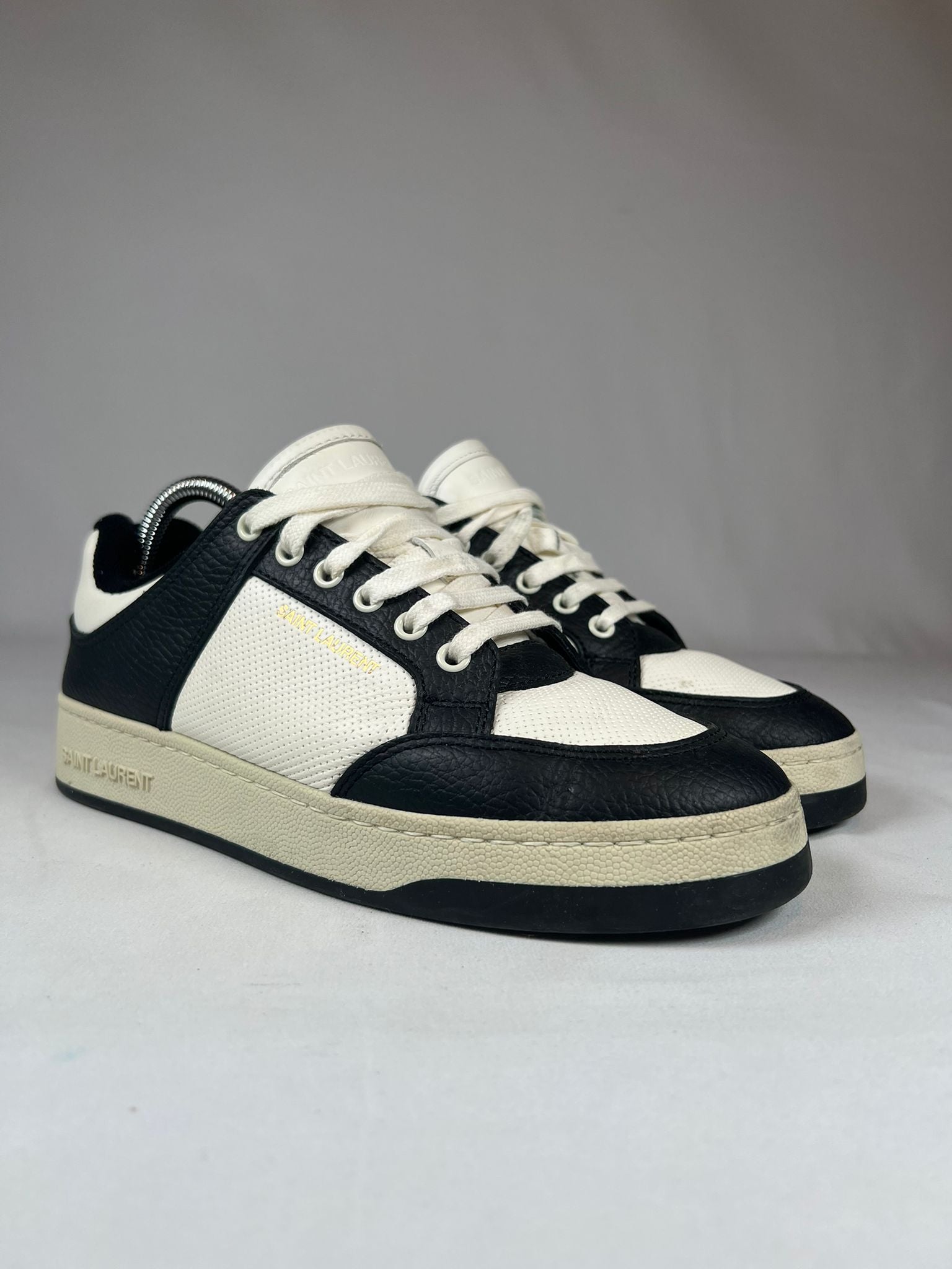 Saint Laurent