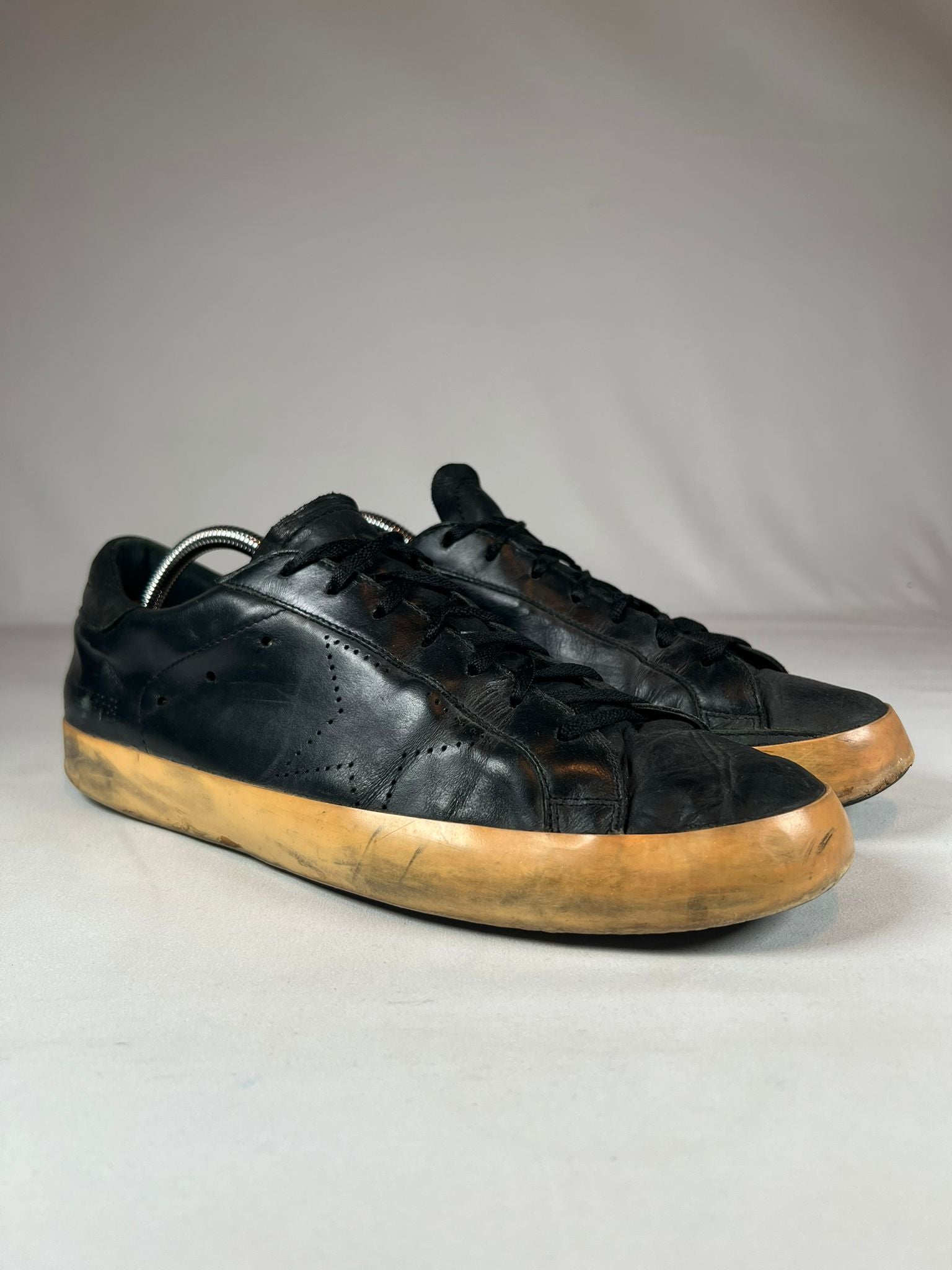 Golden Goose Superstar