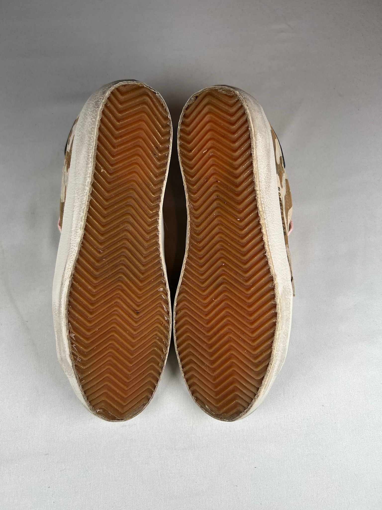 Golden Goose Superstar