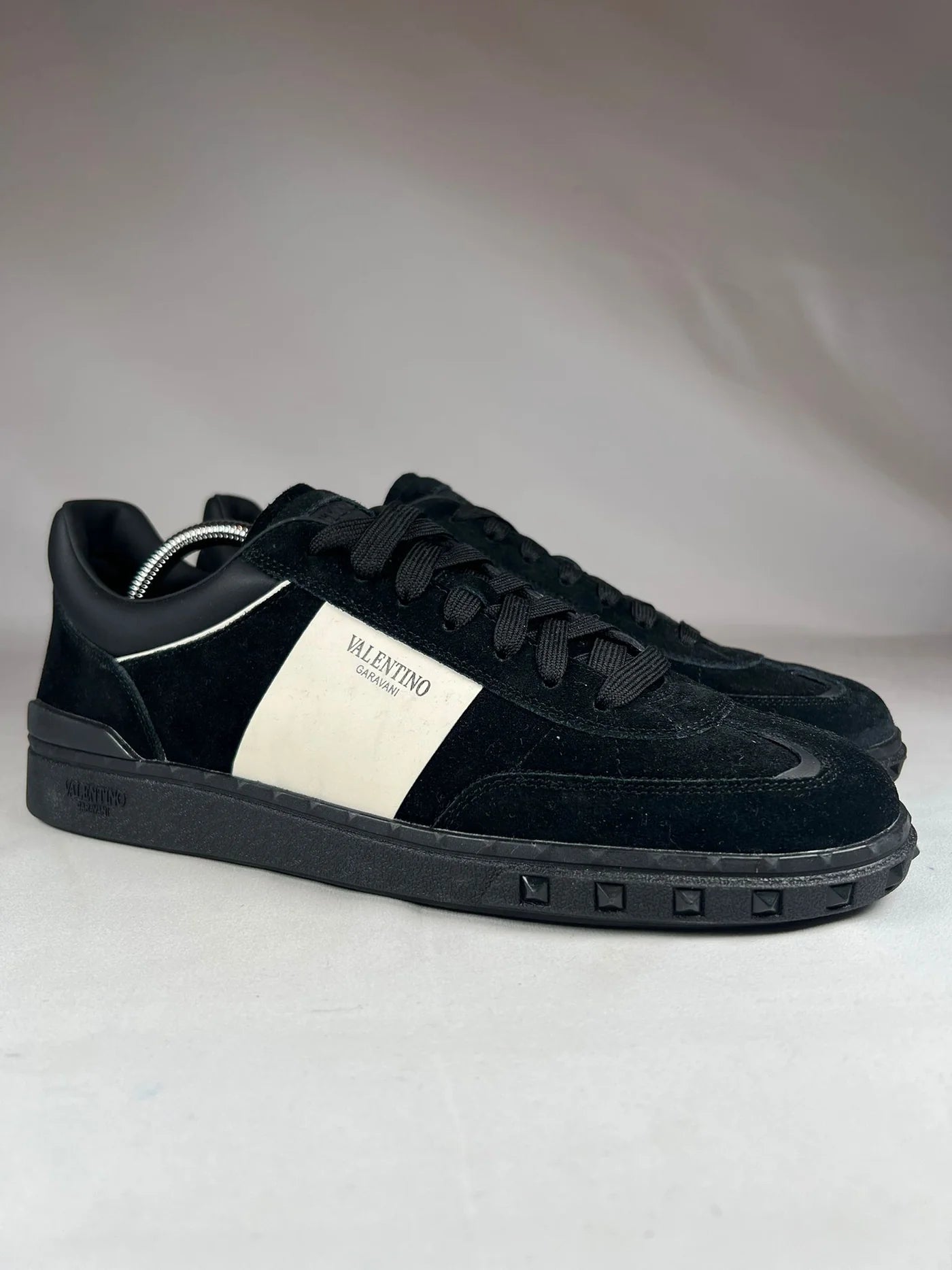 Valentino Upvillage