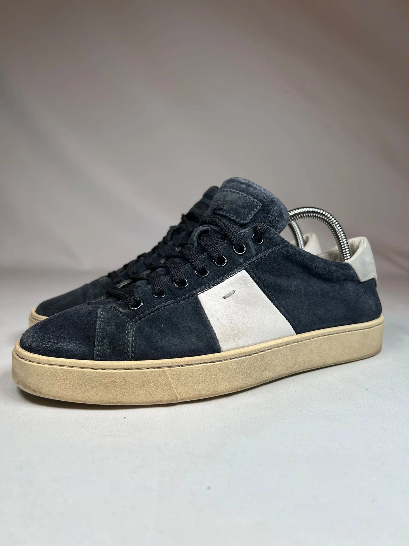 Santoni