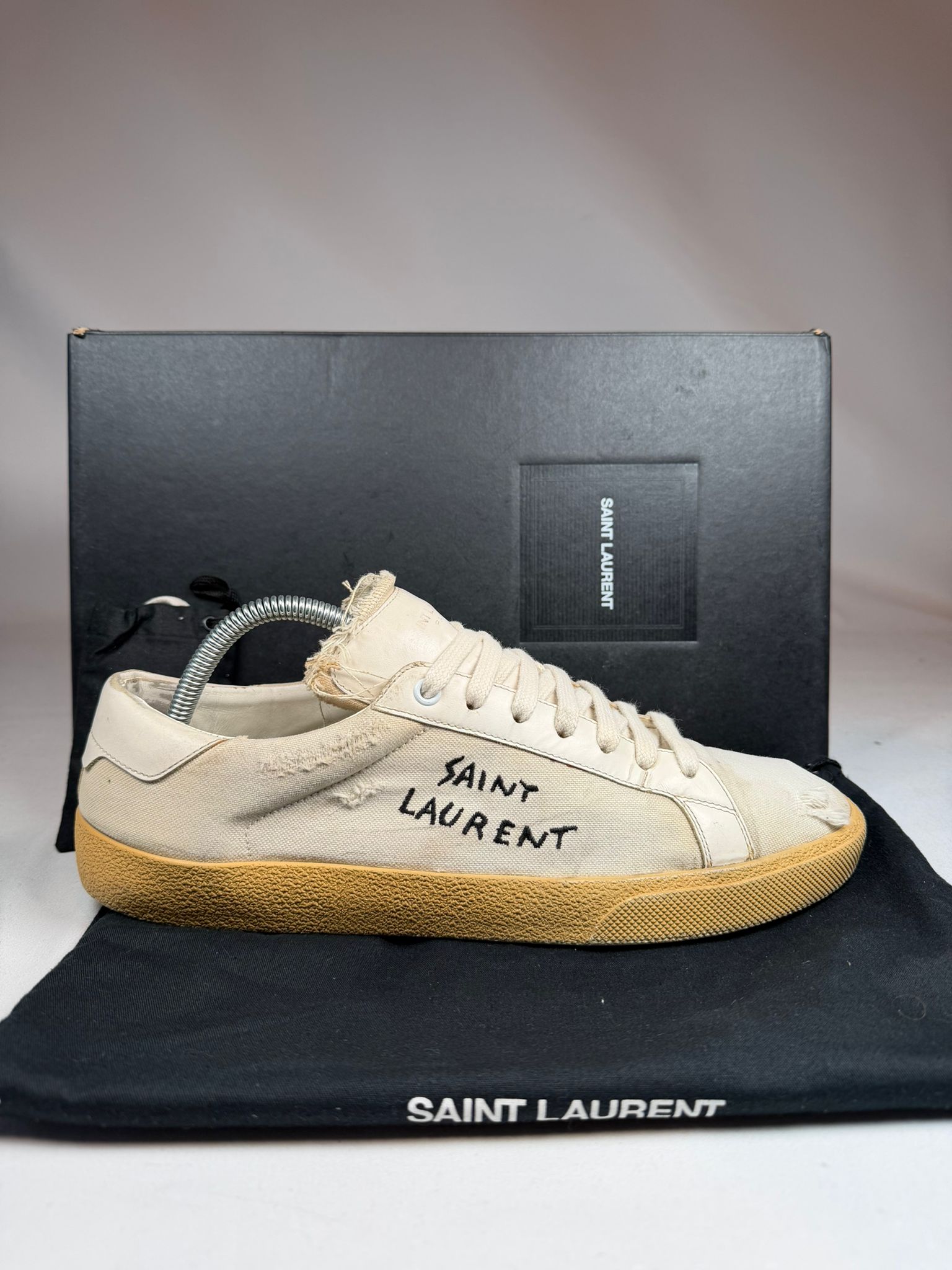 Saint Laurent