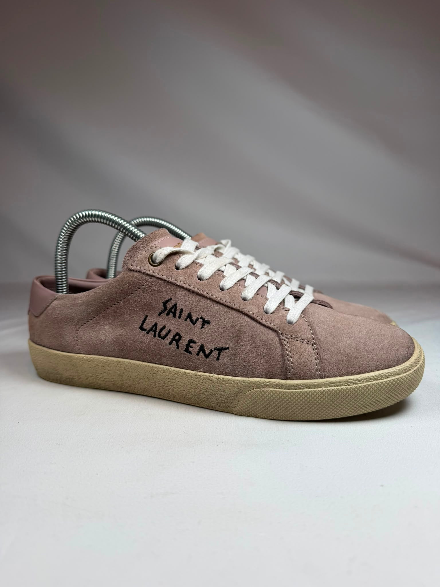Saint Laurent