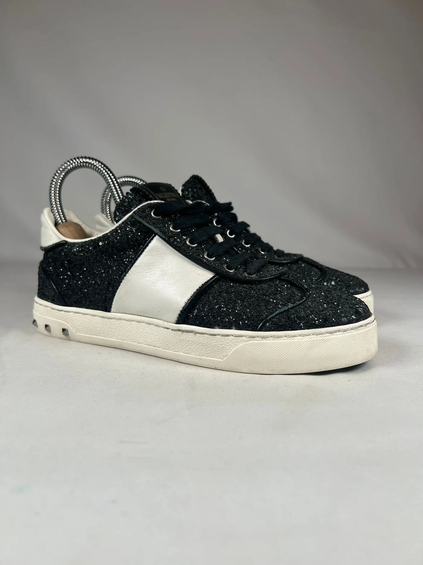 Valentino flycrew