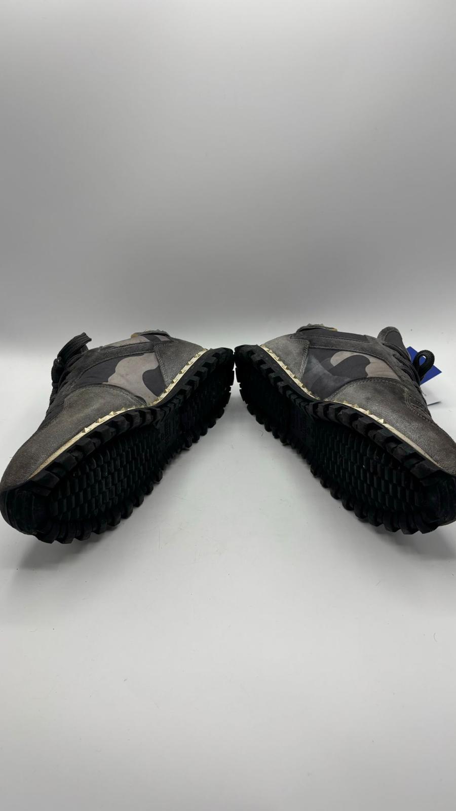 Valentino Rockrunner - 42 EU