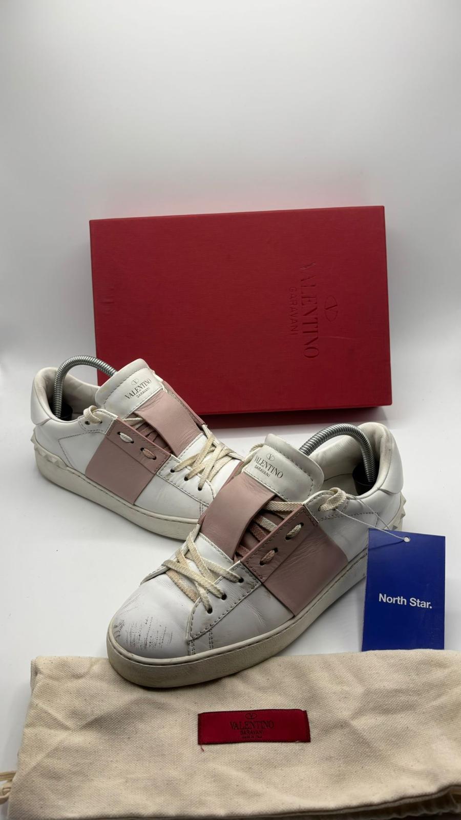 Valentino Open - 39 EU