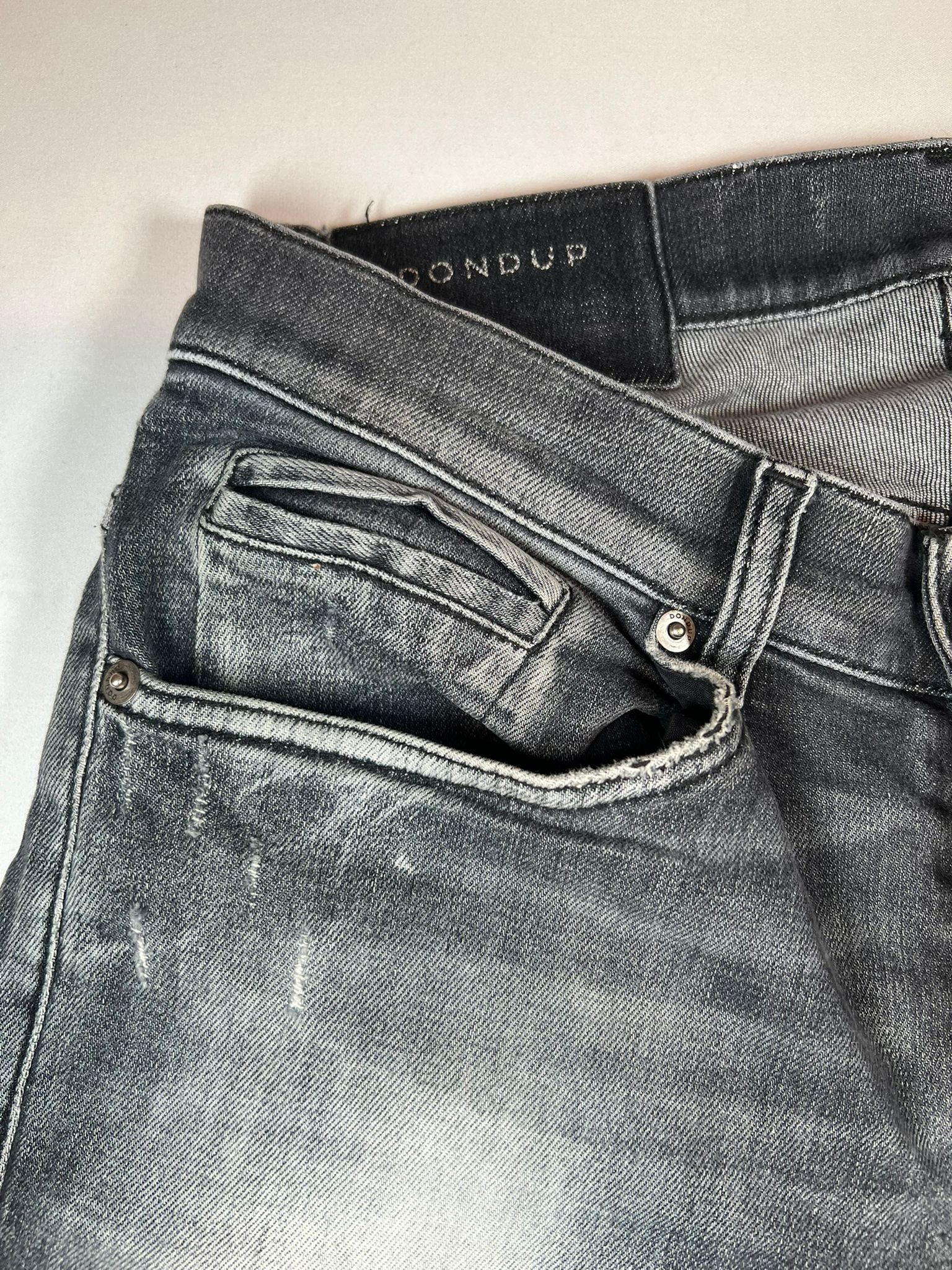 Dondup George