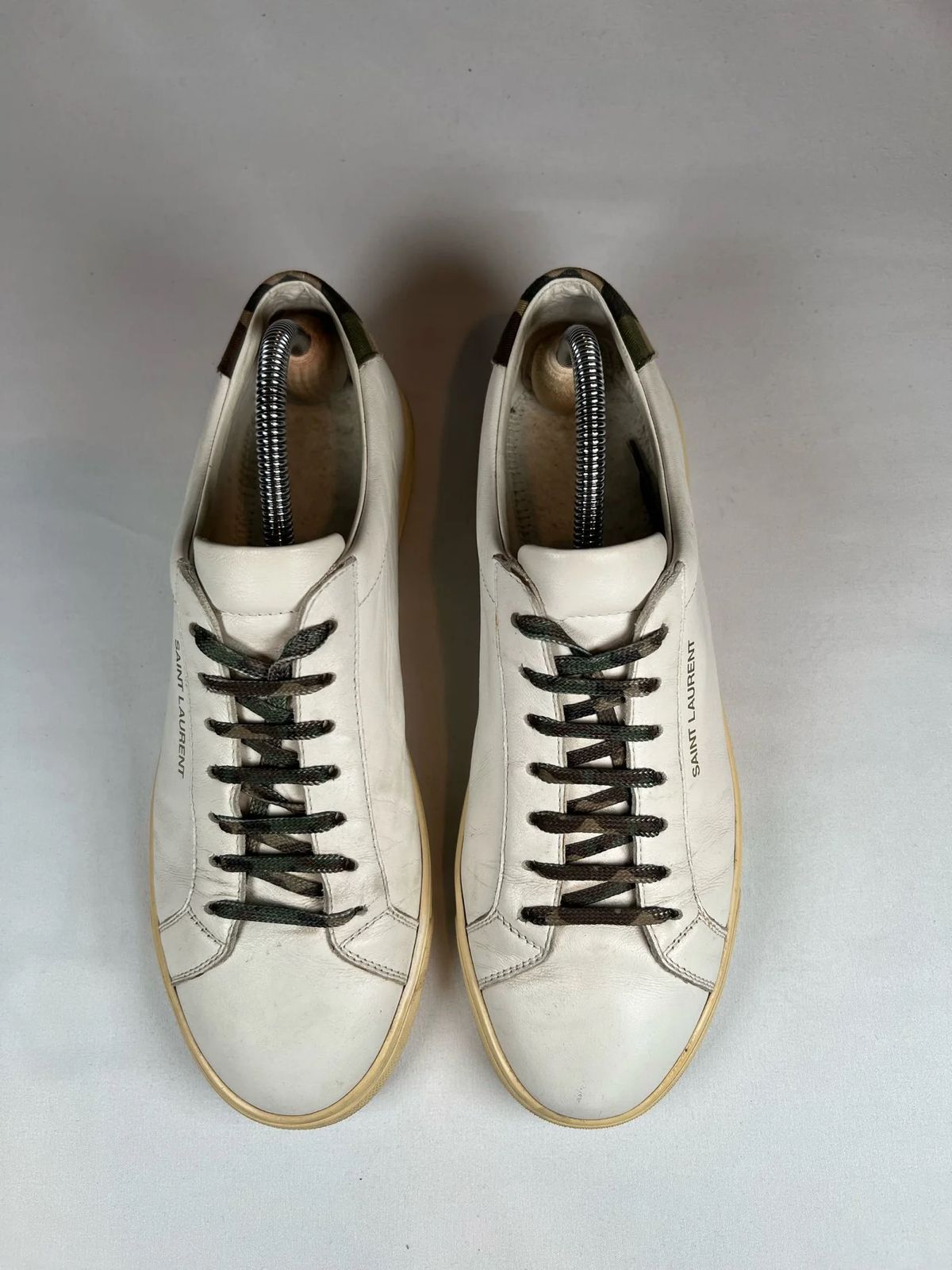 Saint Laurent