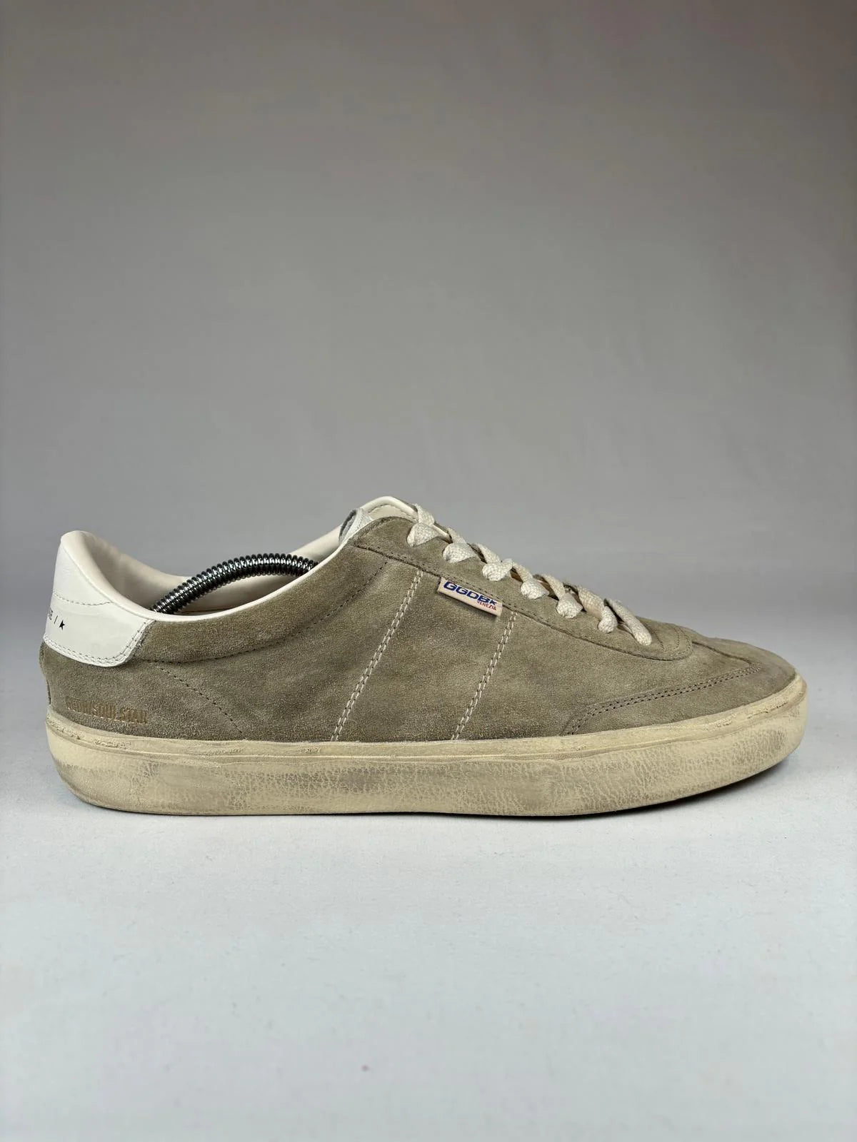Golden Goose