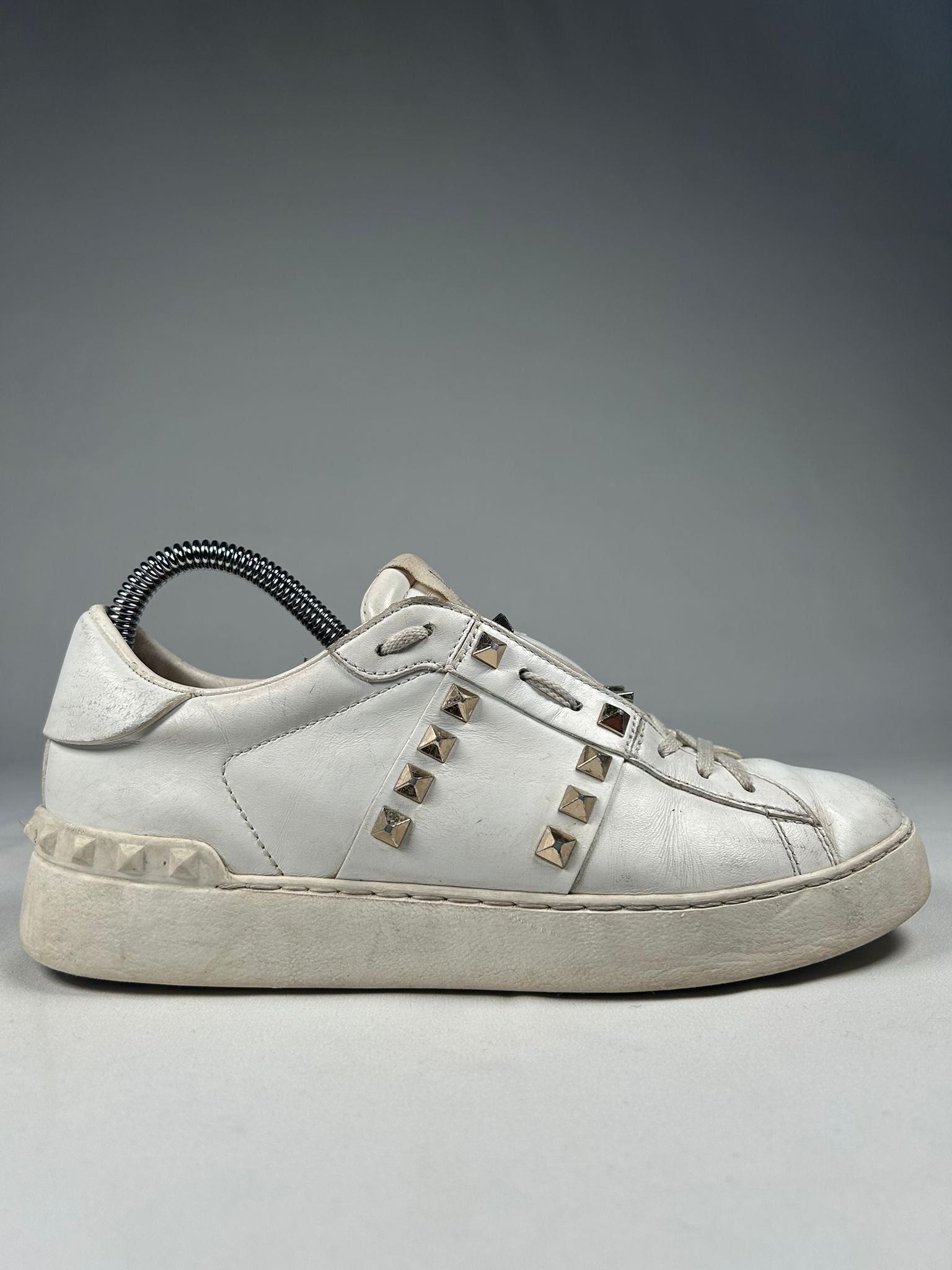 Valentino Open Rockstud Untiltled