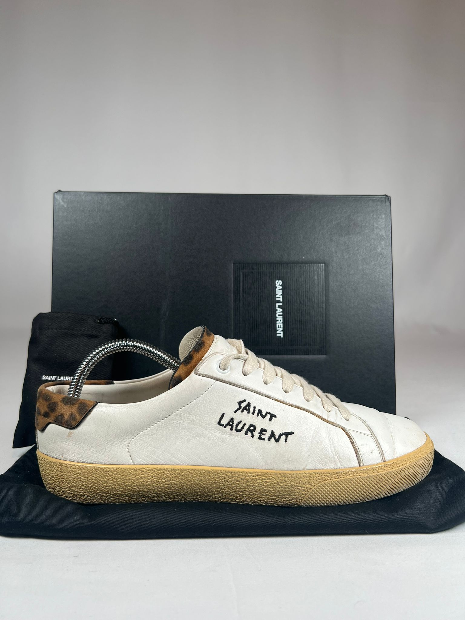 Saint Laurent
