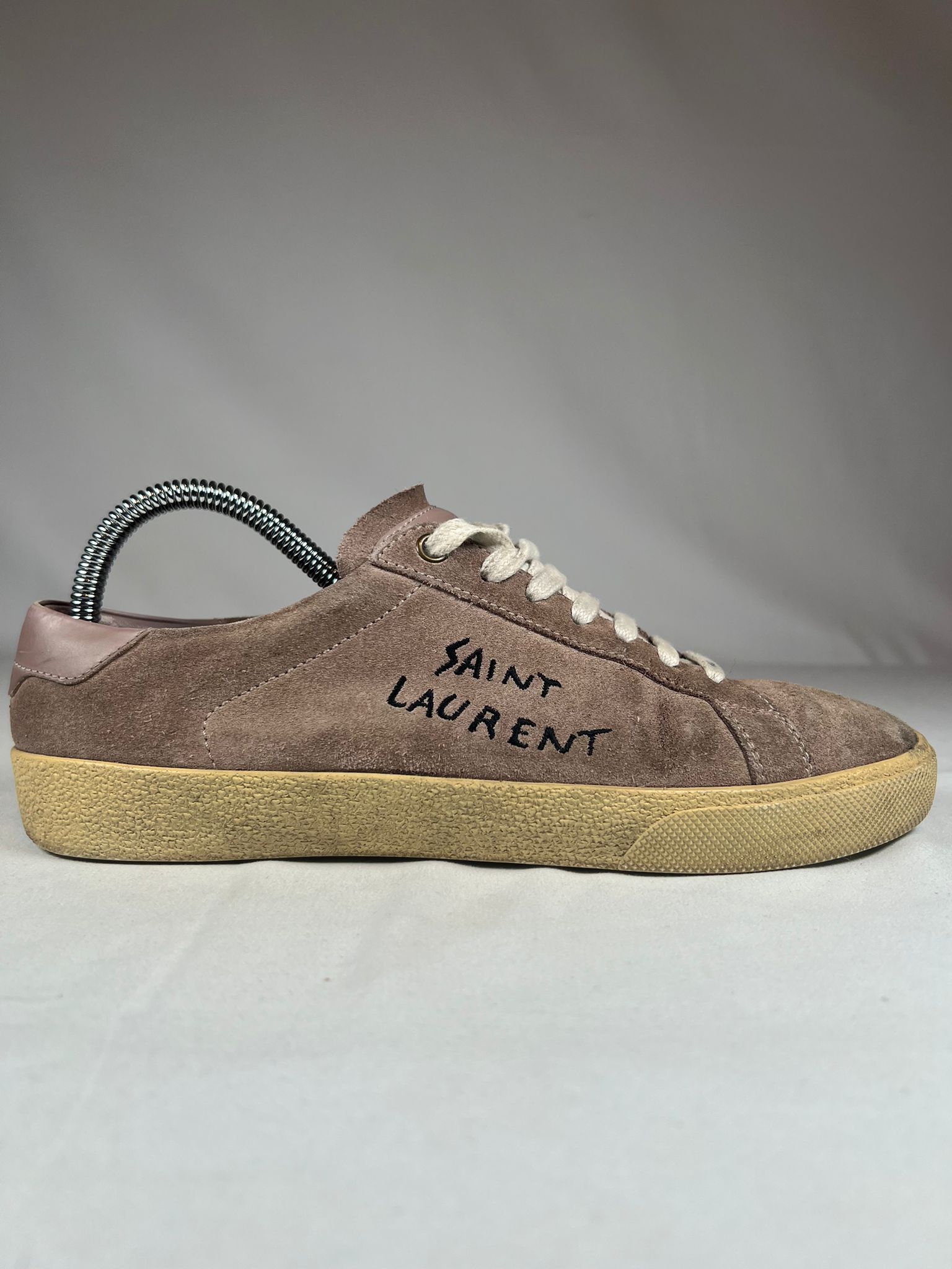 Saint Laurent