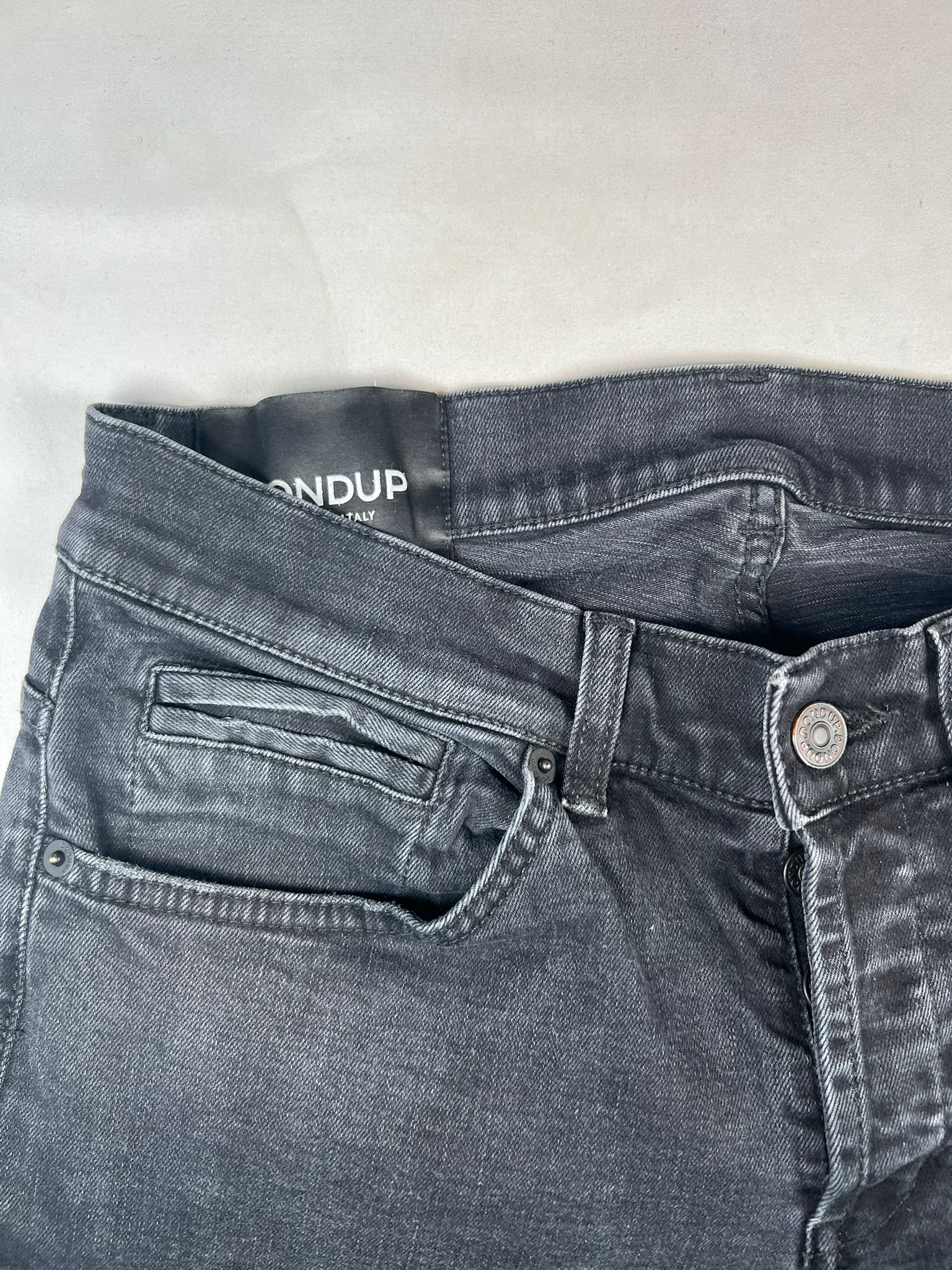 Dondup