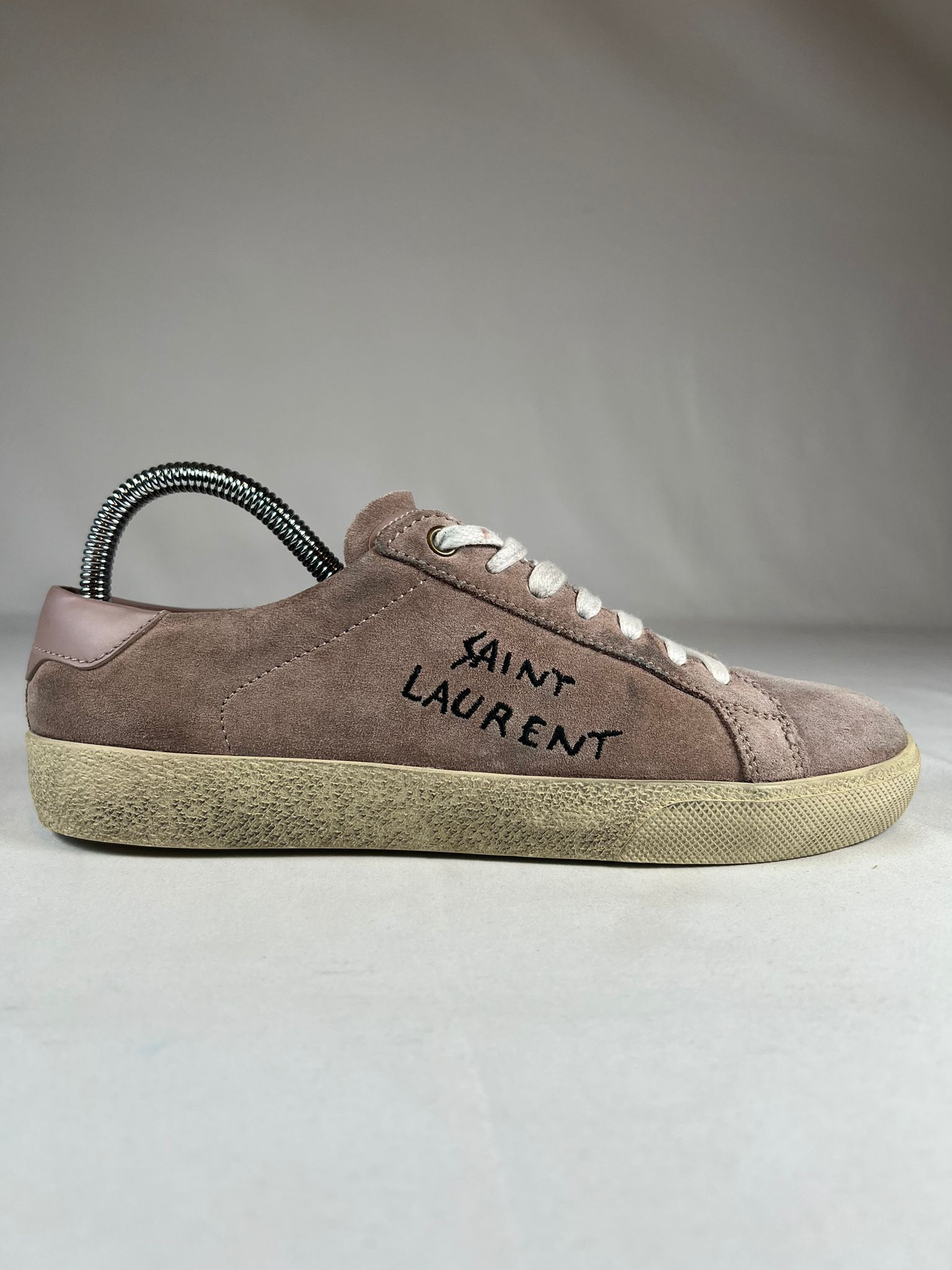 Saint Laurent