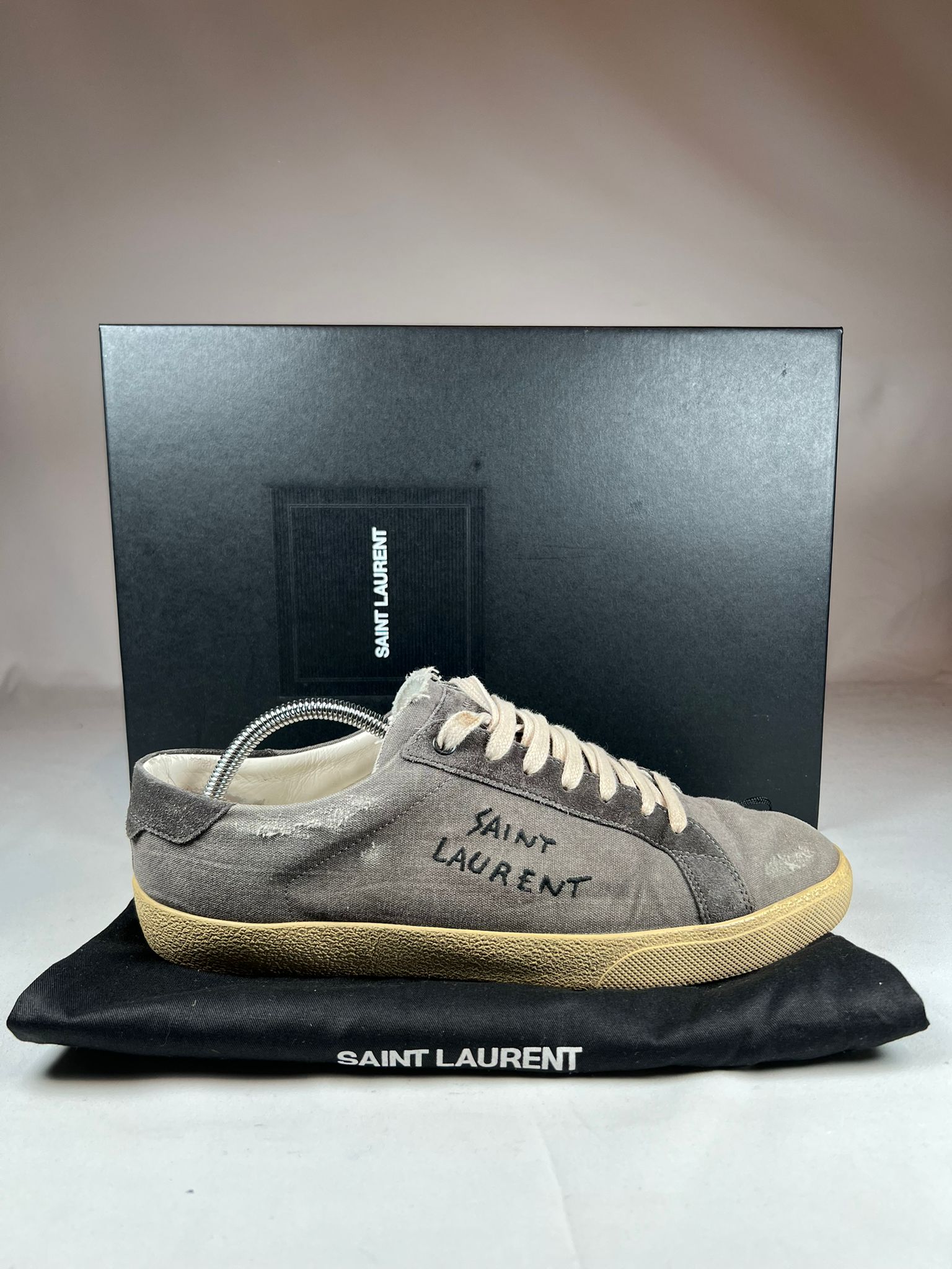 Saint Laurent