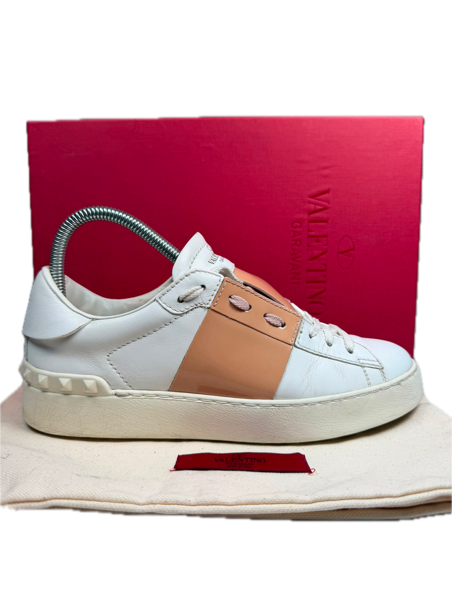 Valentino Open