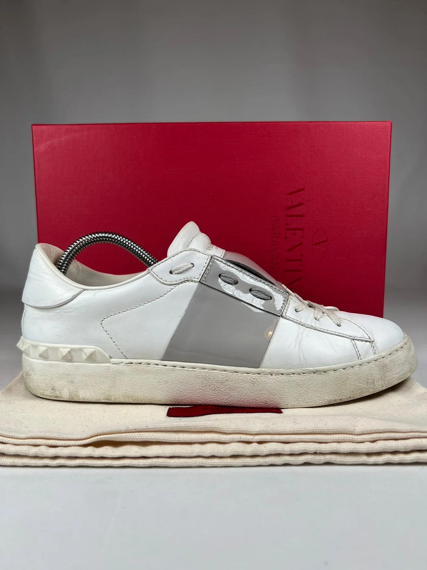 VALENTINO OPEN